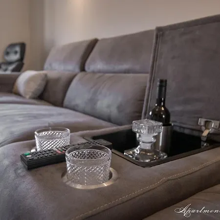 Апартаменти Penthouse Angels With Private Parking *