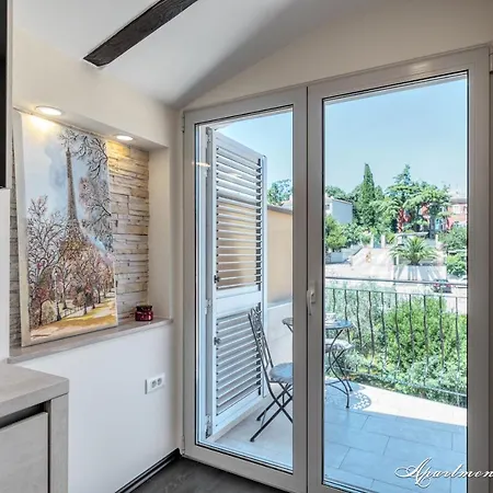 Penthouse Angels With Private Parking Apartment