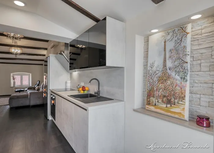 Penthouse Angels With Private Parking