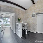 Penthouse Angels With Private Parking Apartman