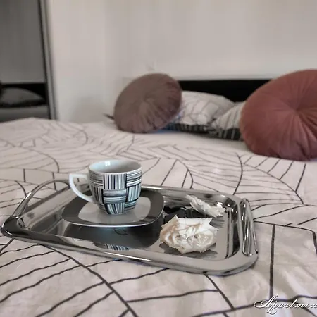 Penthouse Angels With Private Parking アパート *